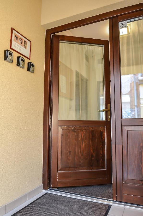 For You Apartmanok Eğri Dış mekan fotoğraf